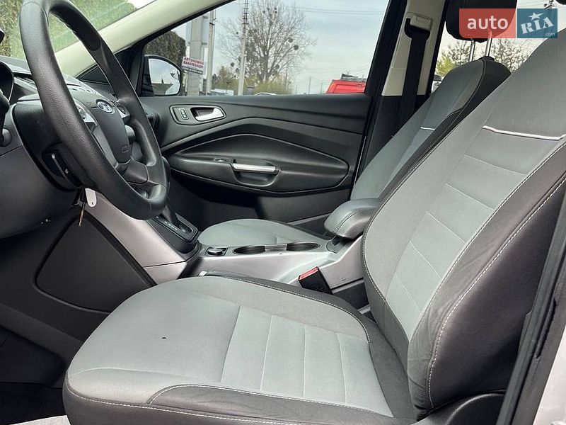 Внедорожник / Кроссовер Ford Escape 2015 в Львове