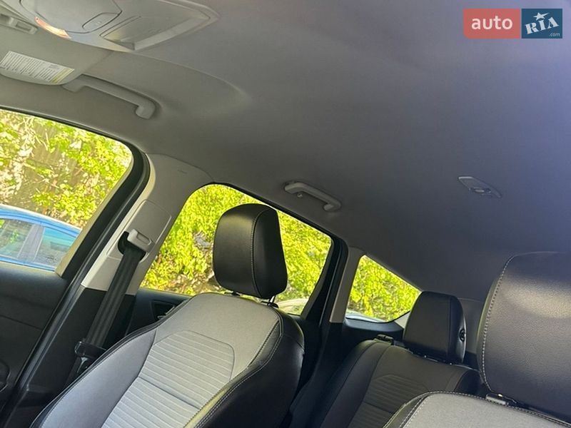 Внедорожник / Кроссовер Ford Escape 2018 в Львове