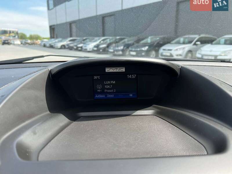 Внедорожник / Кроссовер Ford Escape 2017 в Львове