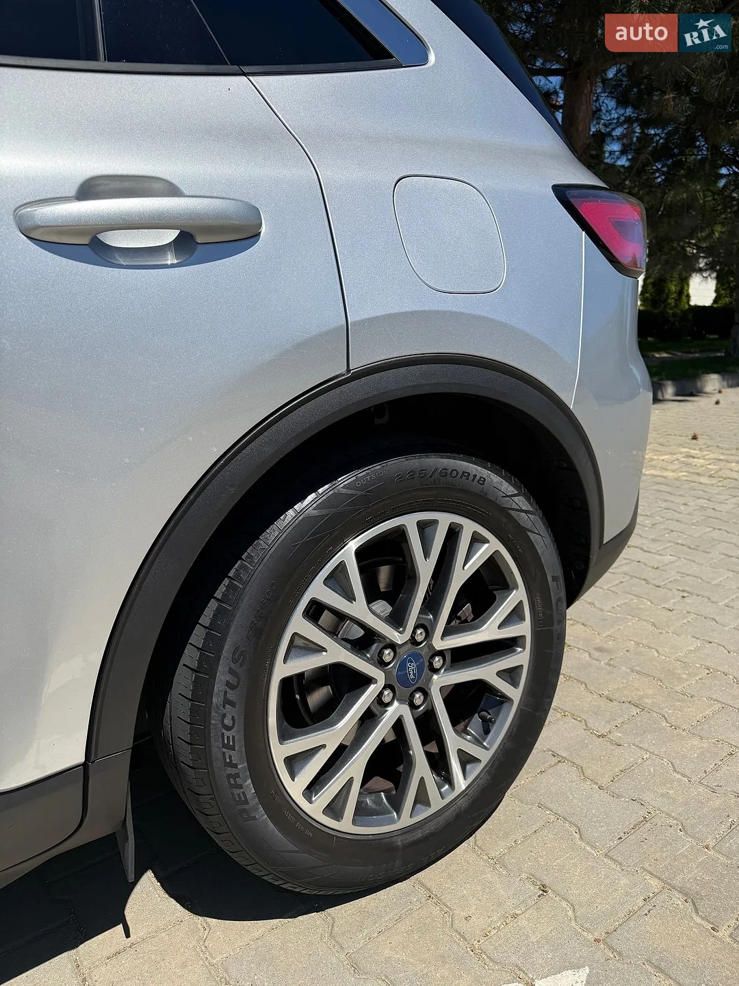 2020 Ford Escape - мініатюра 8