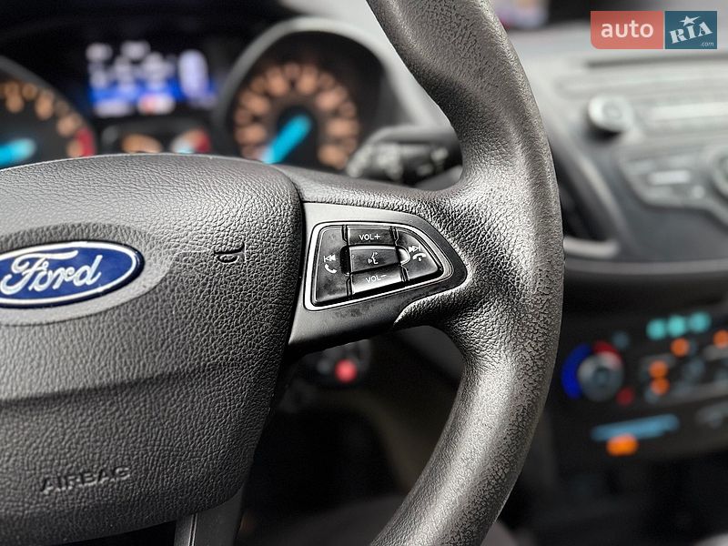 Позашляховик / Кросовер Ford Escape 2018 в Львові