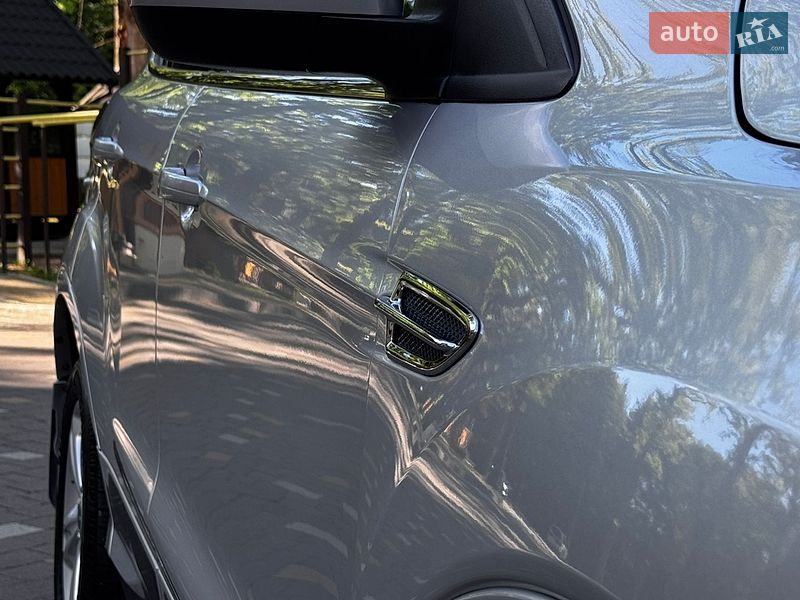 Позашляховик / Кросовер Ford Escape 2015 в Дрогобичі