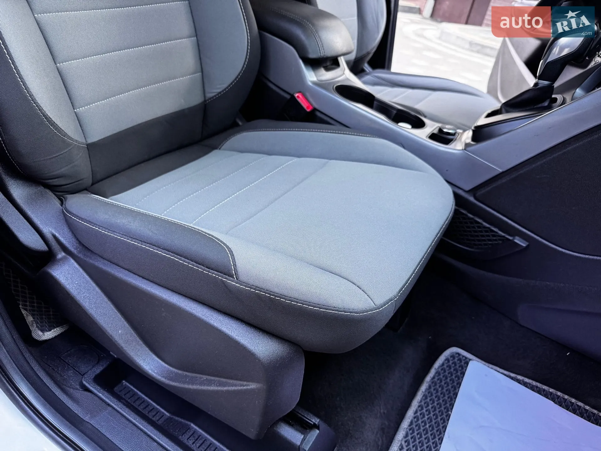 2015 Ford Escape - мініатюра 107