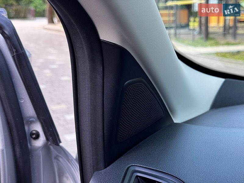 Позашляховик / Кросовер Ford Escape 2015 в Дрогобичі
