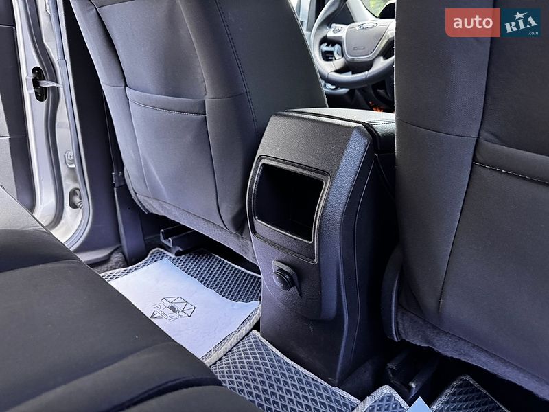 Позашляховик / Кросовер Ford Escape 2015 в Дрогобичі