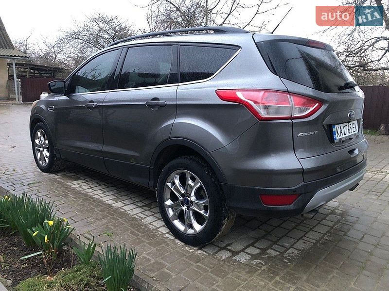 Позашляховик / Кросовер Ford Escape 2013 в Києві