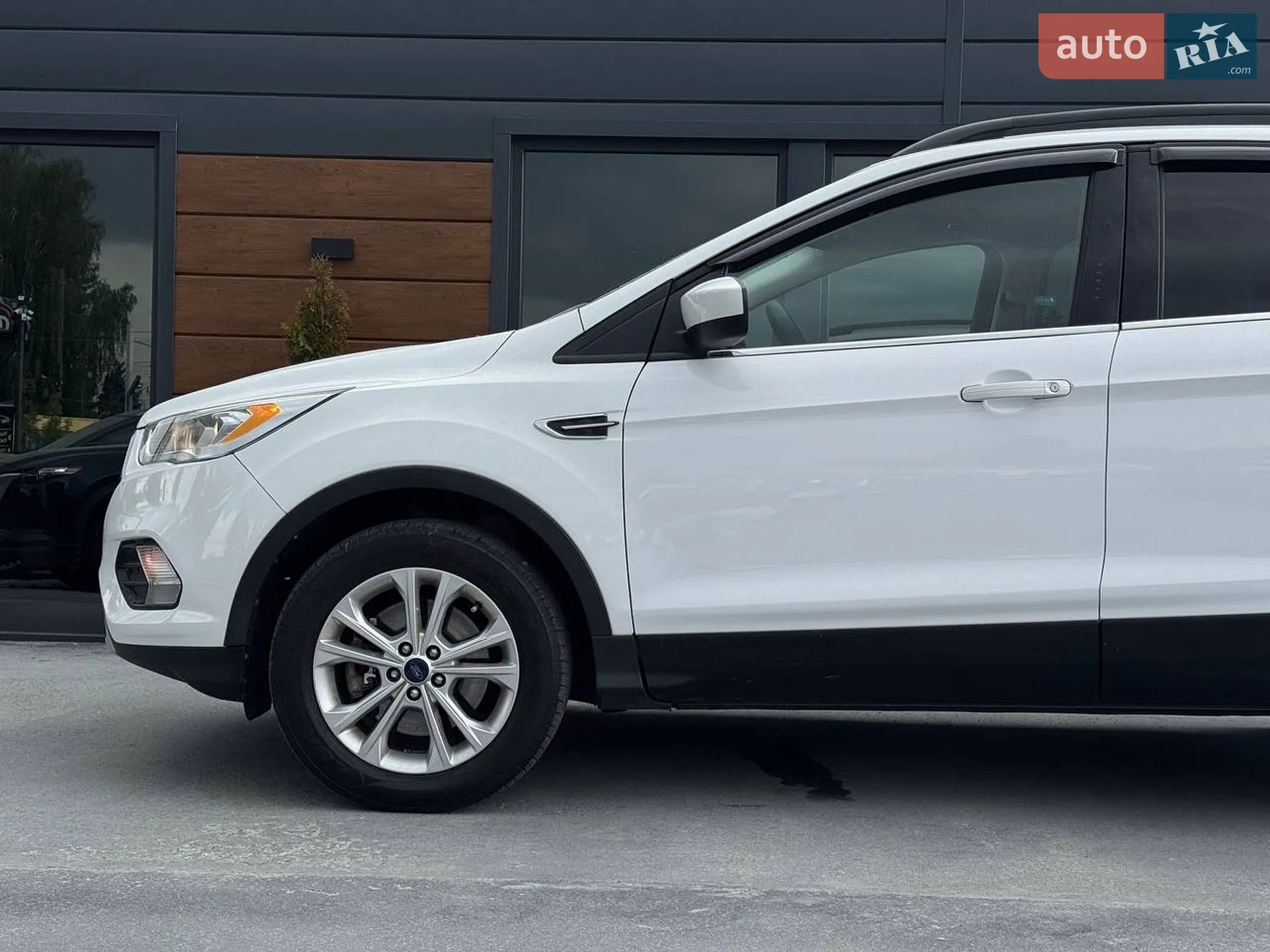 2017 Ford Escape - мініатюра 9