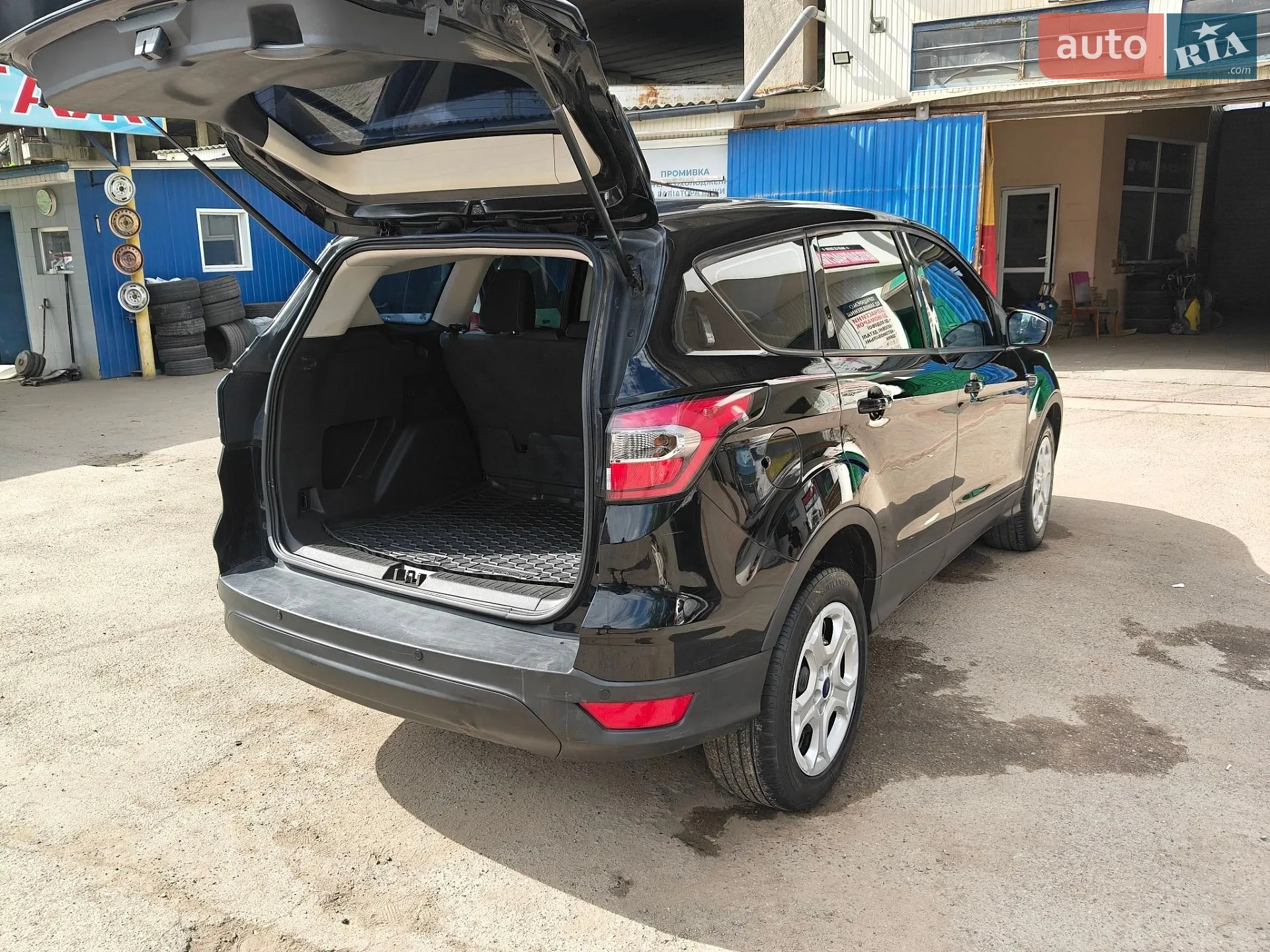 2017 Ford Escape - мініатюра 4