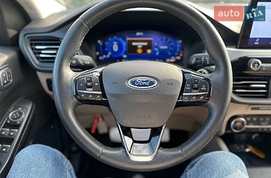 Внедорожник / Кроссовер Ford Escape 2021 в Львове