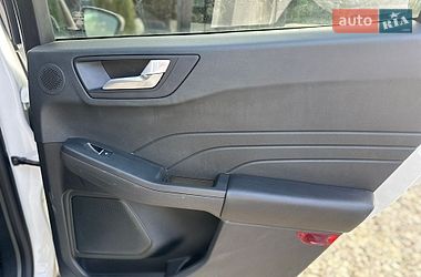 Внедорожник / Кроссовер Ford Escape 2021 в Львове