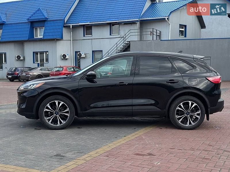 Позашляховик / Кросовер Ford Escape 2022 в Рівному фото 17 Позашляховик / Кросовер Ford Escape 2022 в Рівному