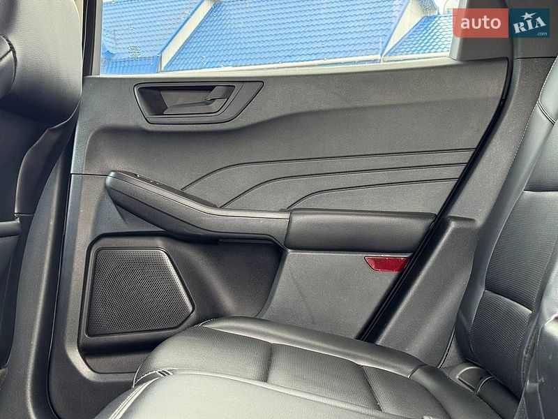 Позашляховик / Кросовер Ford Escape 2022 в Рівному фото 45 Позашляховик / Кросовер Ford Escape 2022 в Рівному