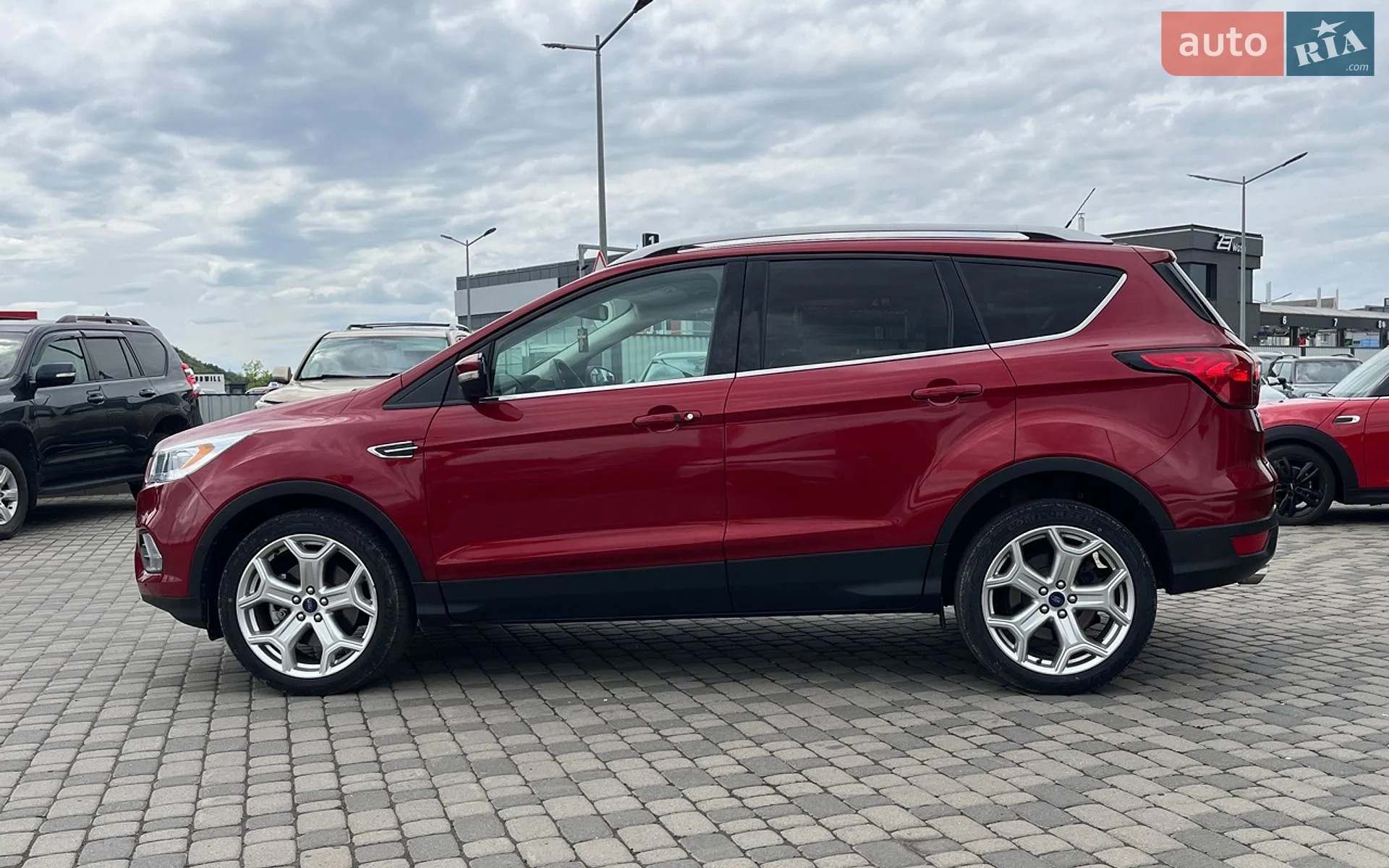 2019 Ford Escape - мініатюра 3