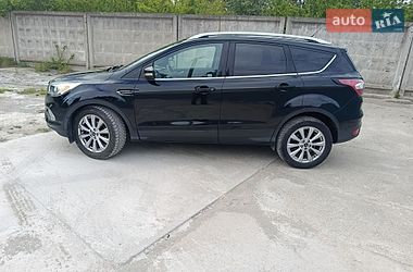 Позашляховик / Кросовер Ford Escape 2016 в Львові