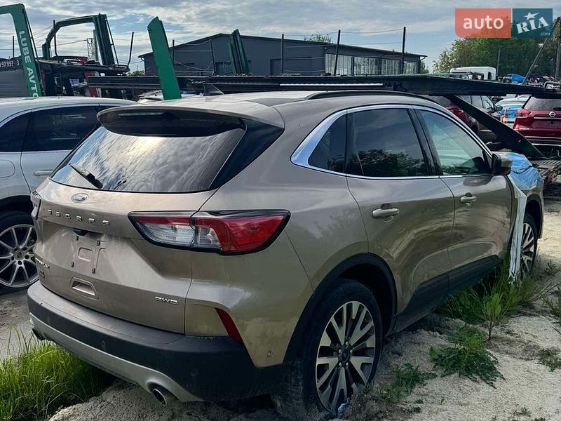 Позашляховик / Кросовер Ford Escape 2021 в Львові