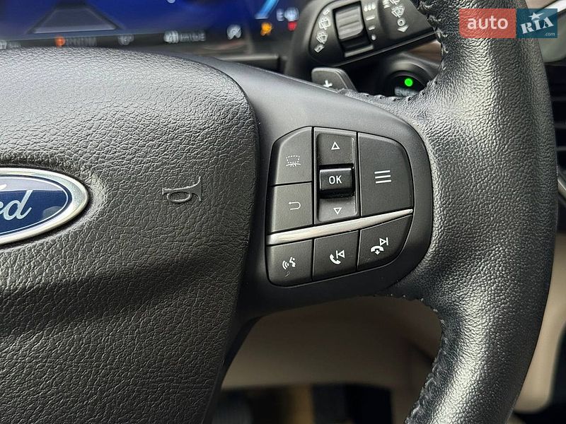 Позашляховик / Кросовер Ford Escape 2020 в Рівному