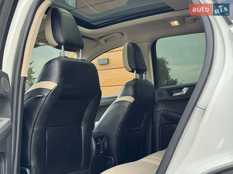 Позашляховик / Кросовер Ford Escape 2020 в Рівному