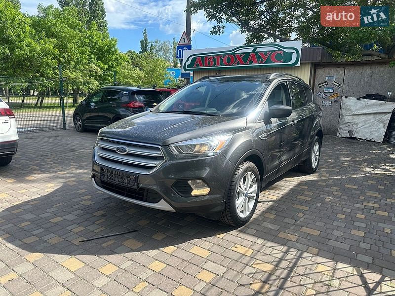 Внедорожник / Кроссовер Ford Escape 2018 в Одессе