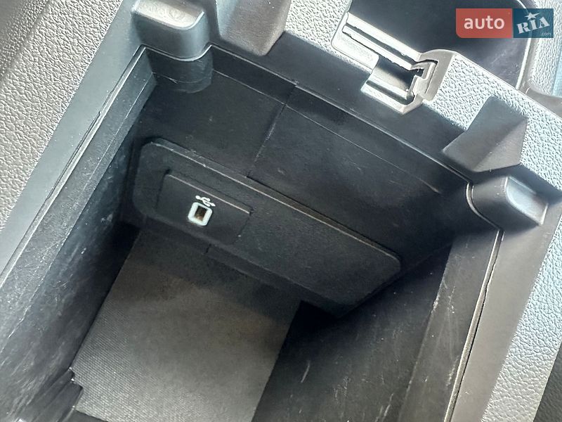Внедорожник / Кроссовер Ford Escape 2018 в Одессе