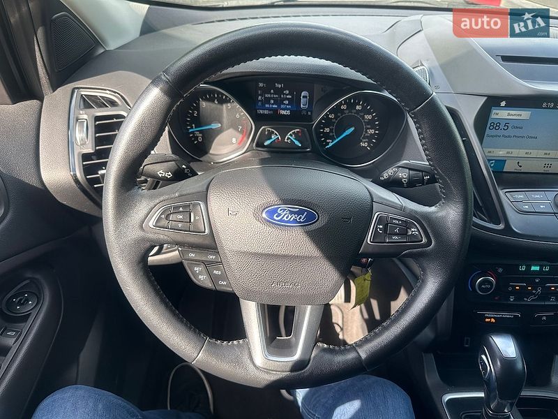 Внедорожник / Кроссовер Ford Escape 2018 в Одессе