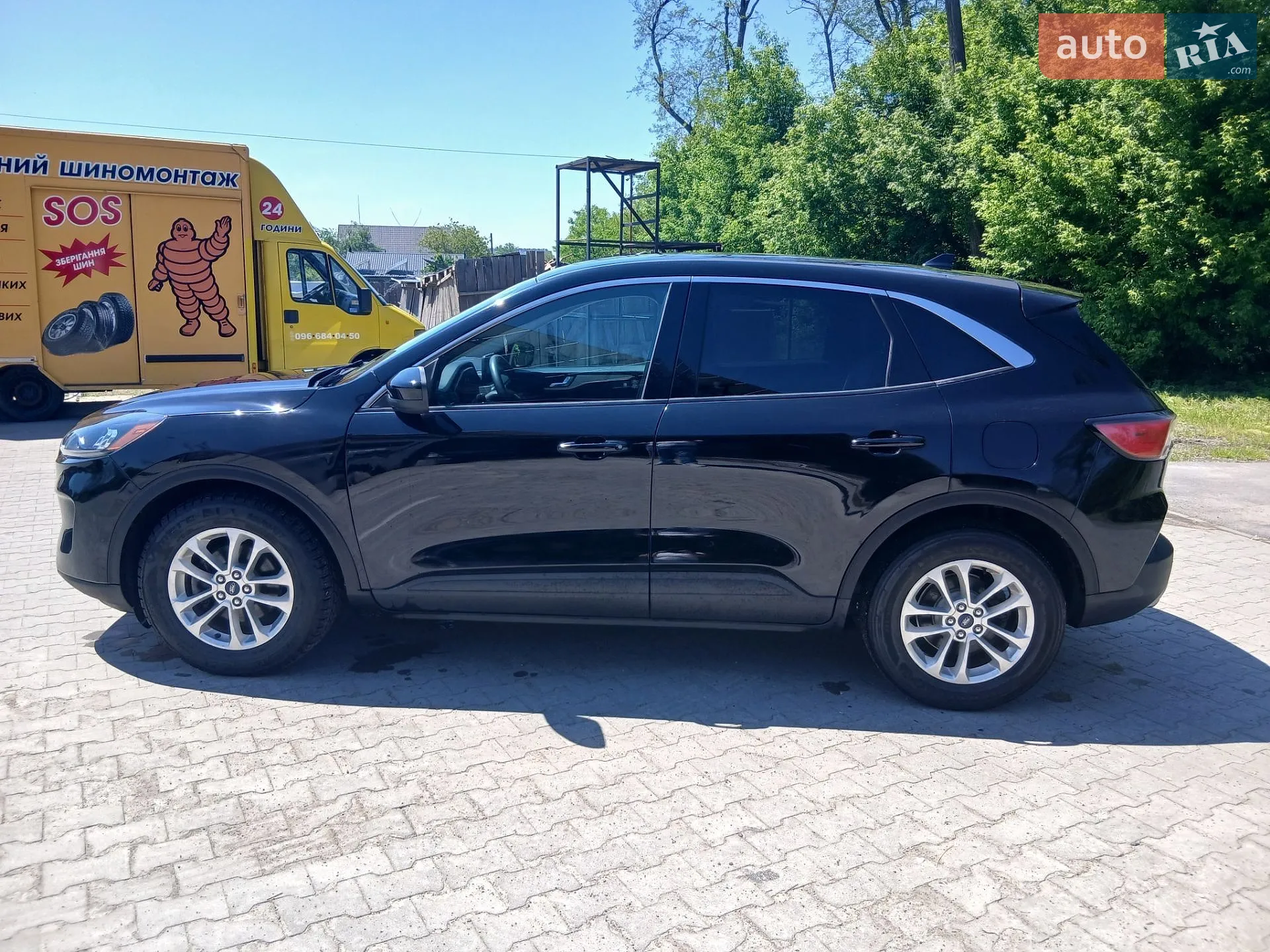 2019 Ford Escape - мініатюра 2
