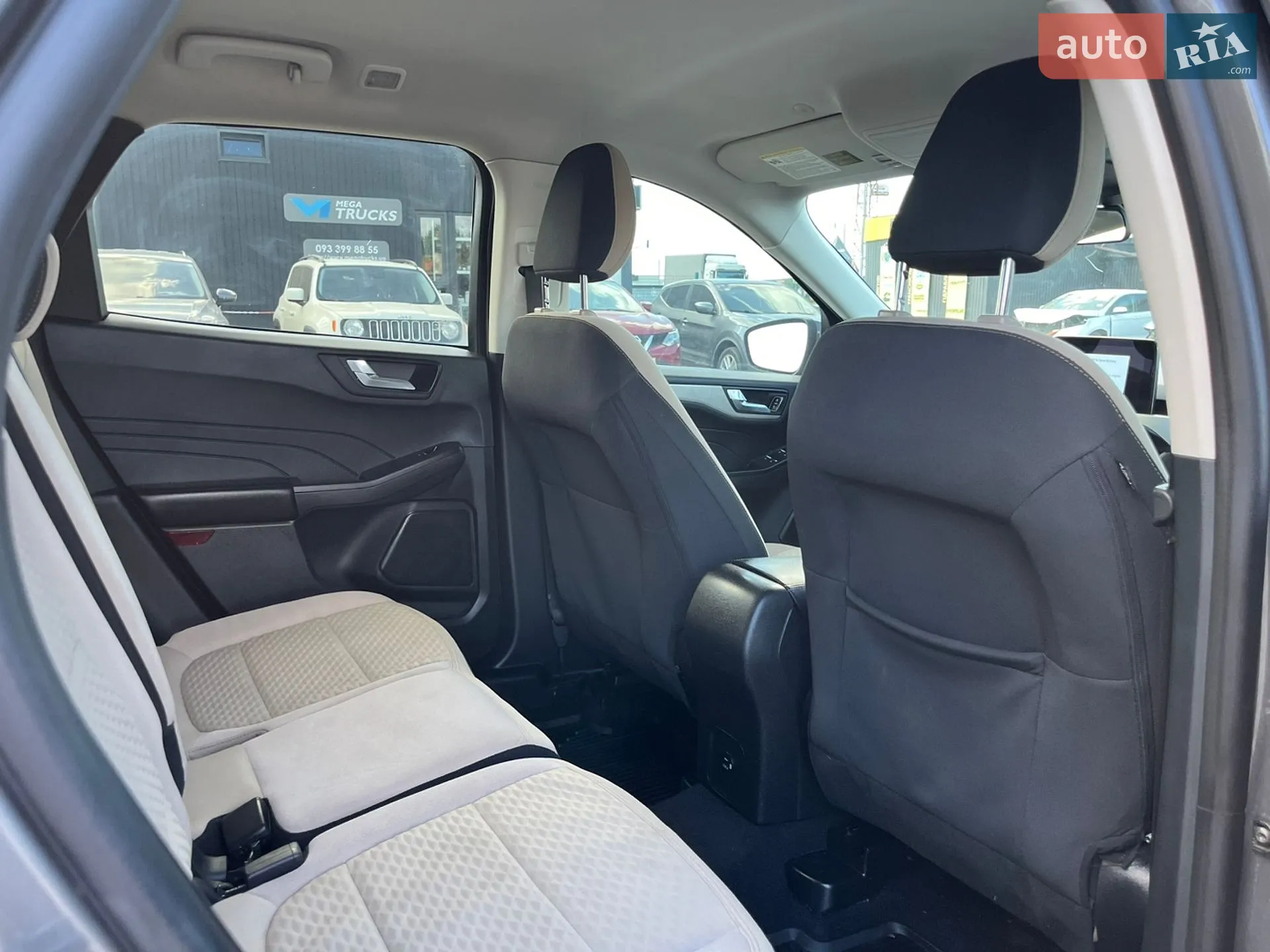 2021 Ford Escape - мініатюра 16