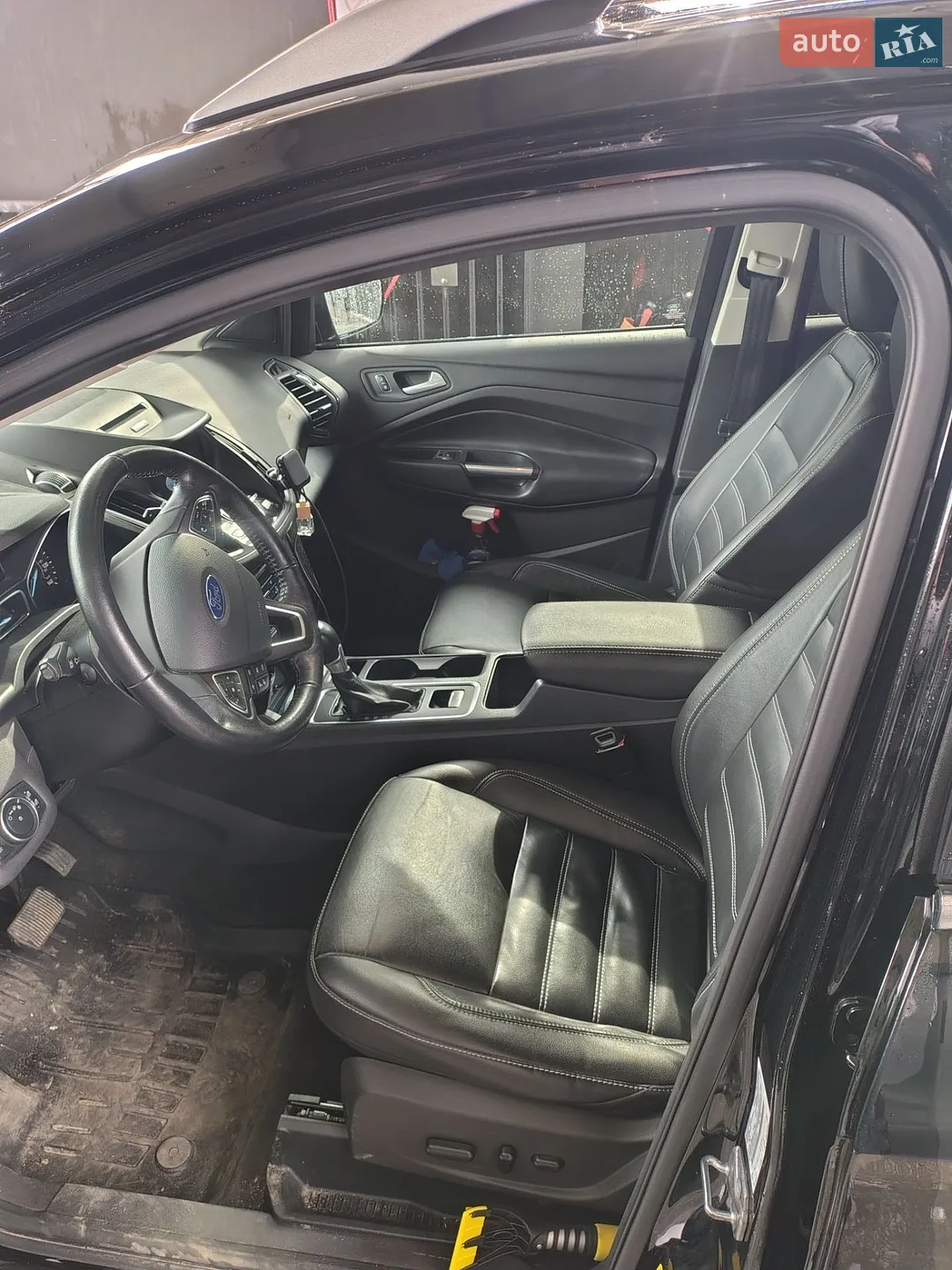 2016 Ford Escape - мініатюра 2
