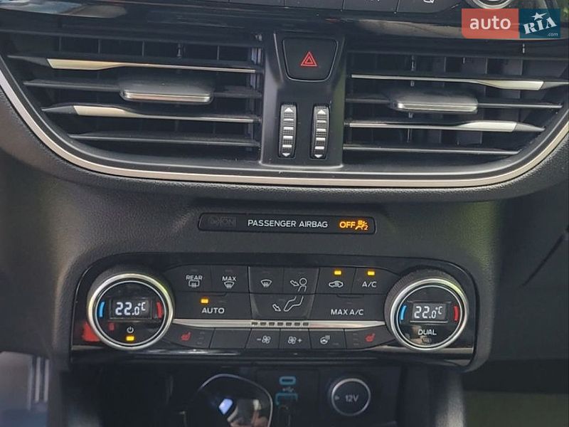 Позашляховик / Кросовер Ford Escape 2021 в Сумах