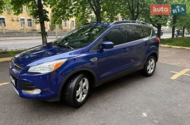 Внедорожник / Кроссовер Ford Escape 2016 в Киеве