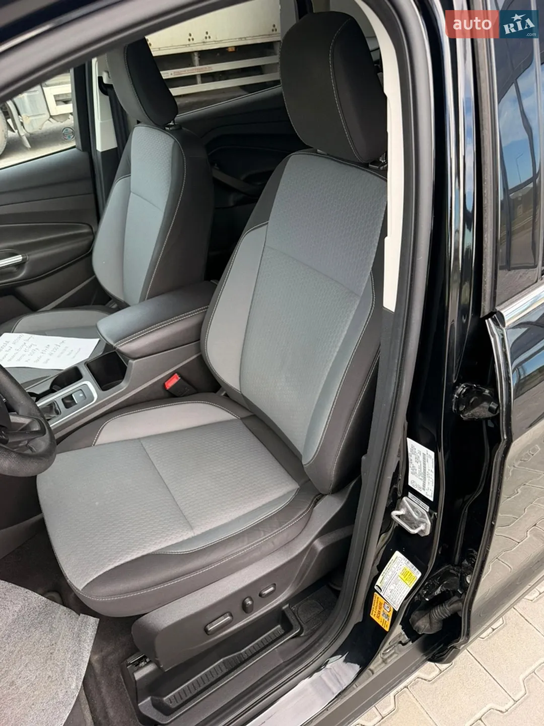 2017 Ford Escape - мініатюра 23