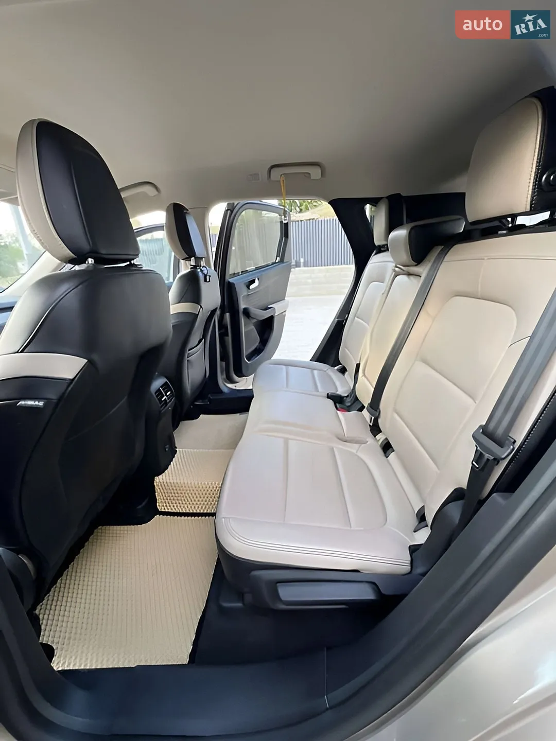 2020 Ford Escape - мініатюра 9