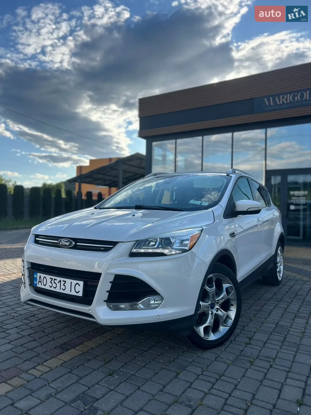 2012 Ford Escape - мініатюра 3