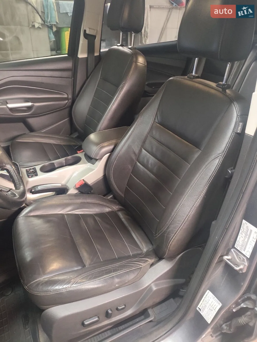 2012 Ford Escape - мініатюра 18