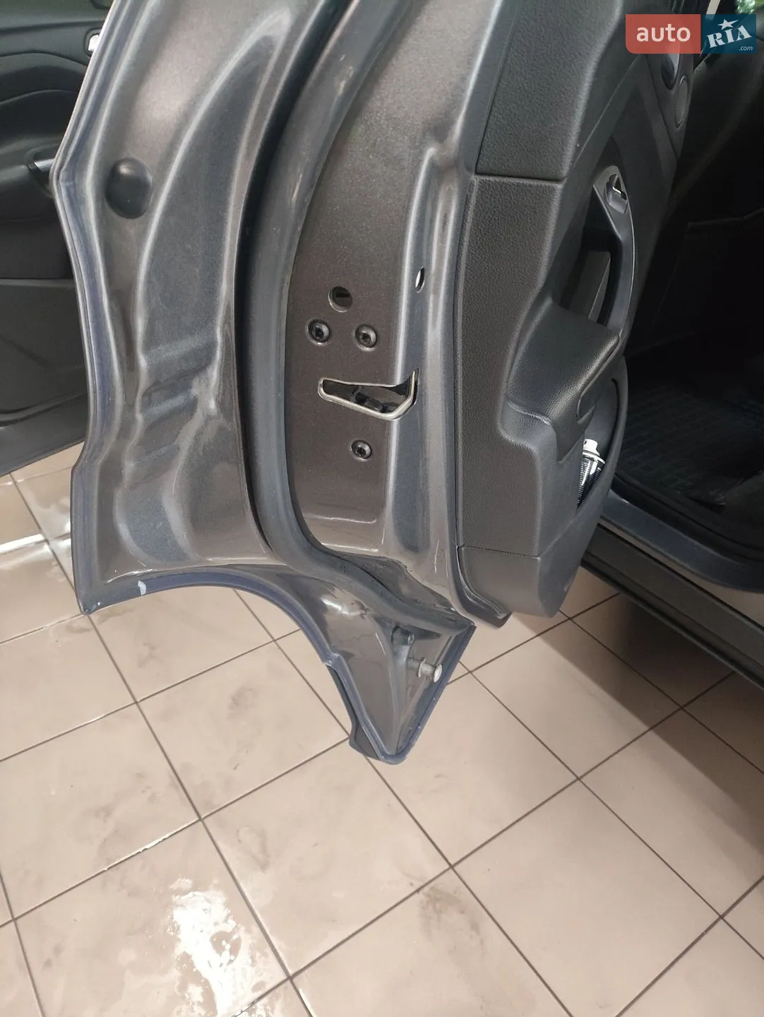 2012 Ford Escape - мініатюра 20