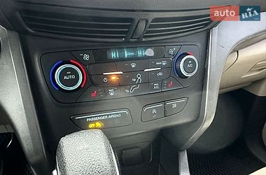 Внедорожник / Кроссовер Ford Escape 2019 в Львове