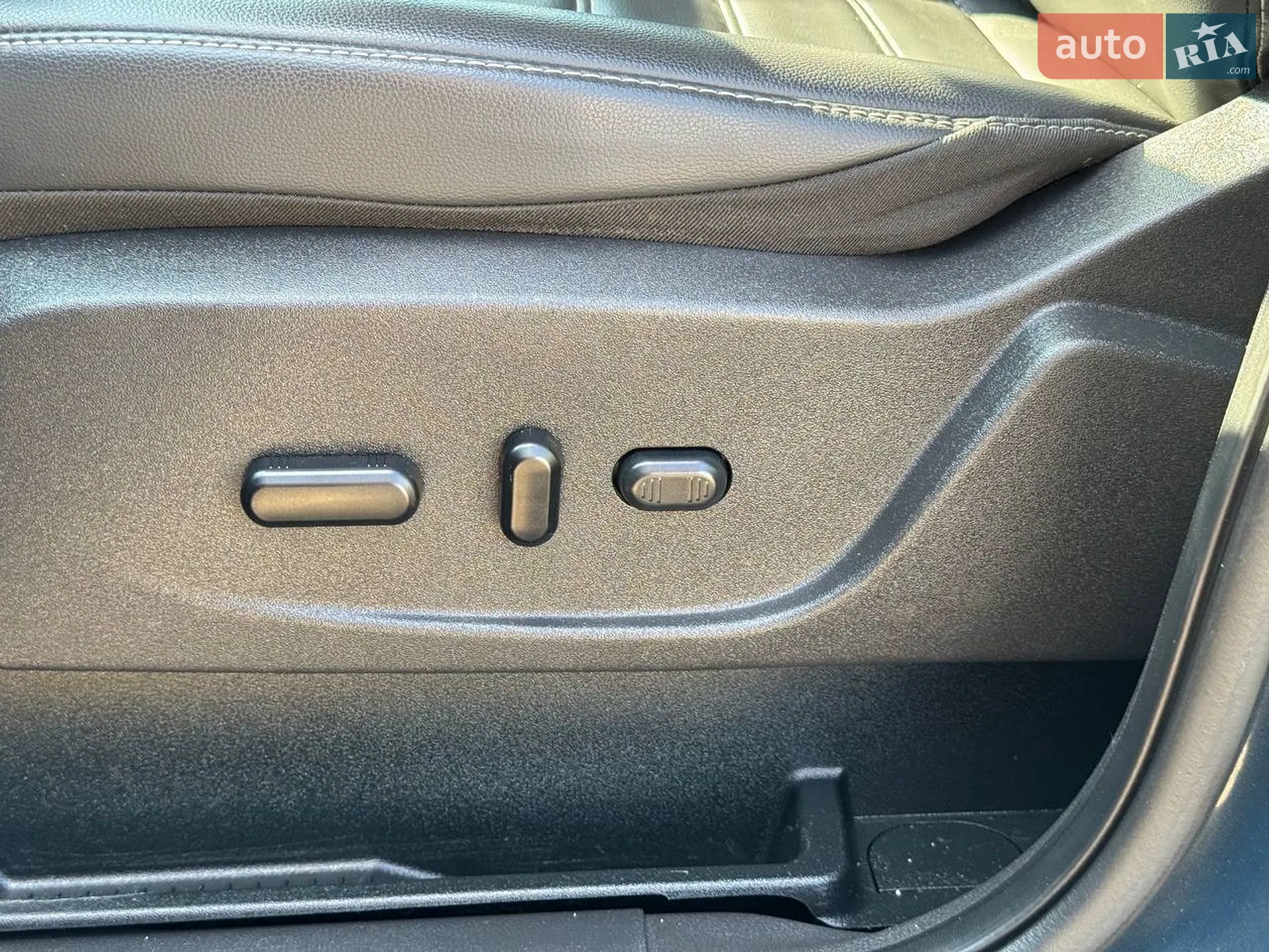 2019 Ford Escape - мініатюра 27