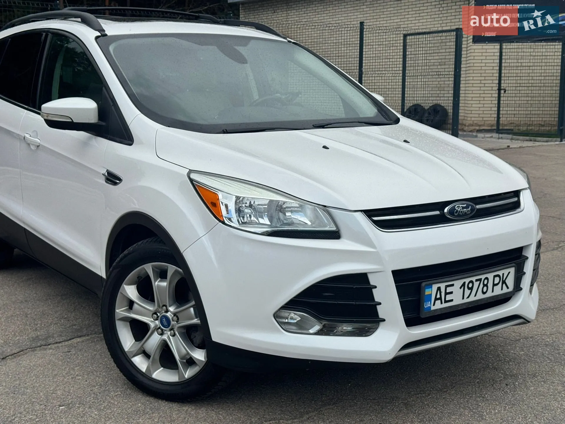 2012 Ford Escape - мініатюра 3