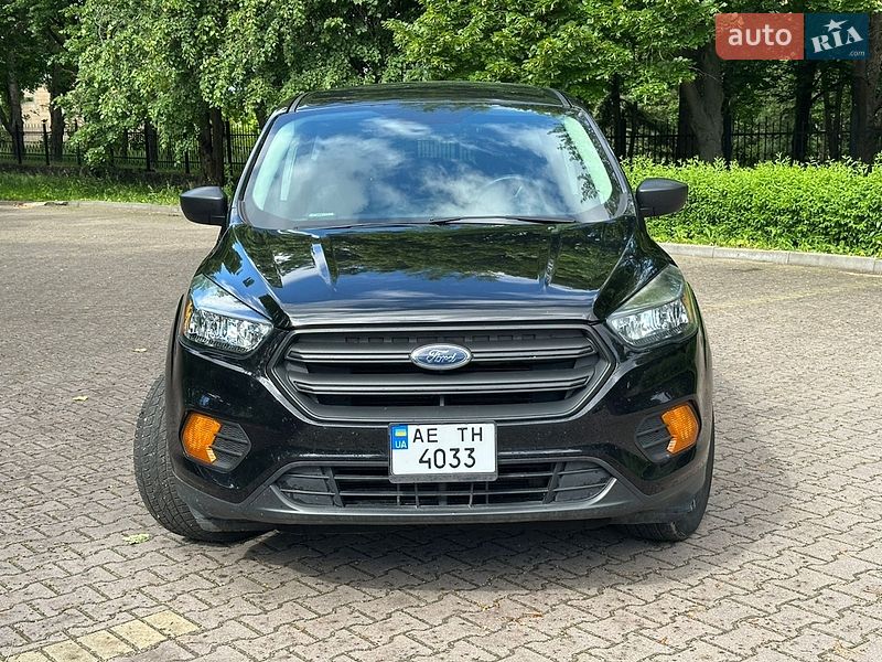 Внедорожник / Кроссовер Ford Escape 2019 в Миргороде
