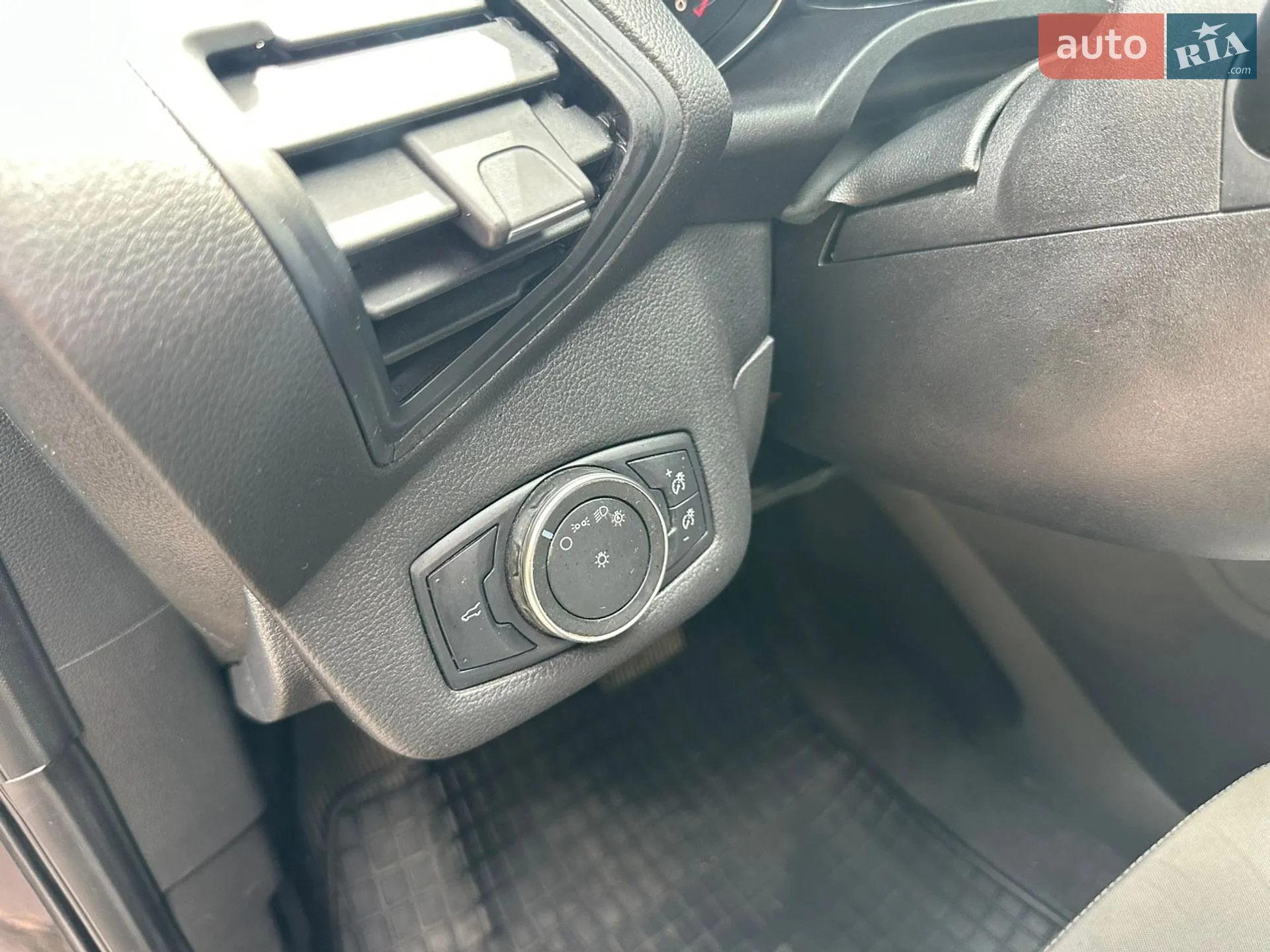 2019 Ford Escape - мініатюра 25