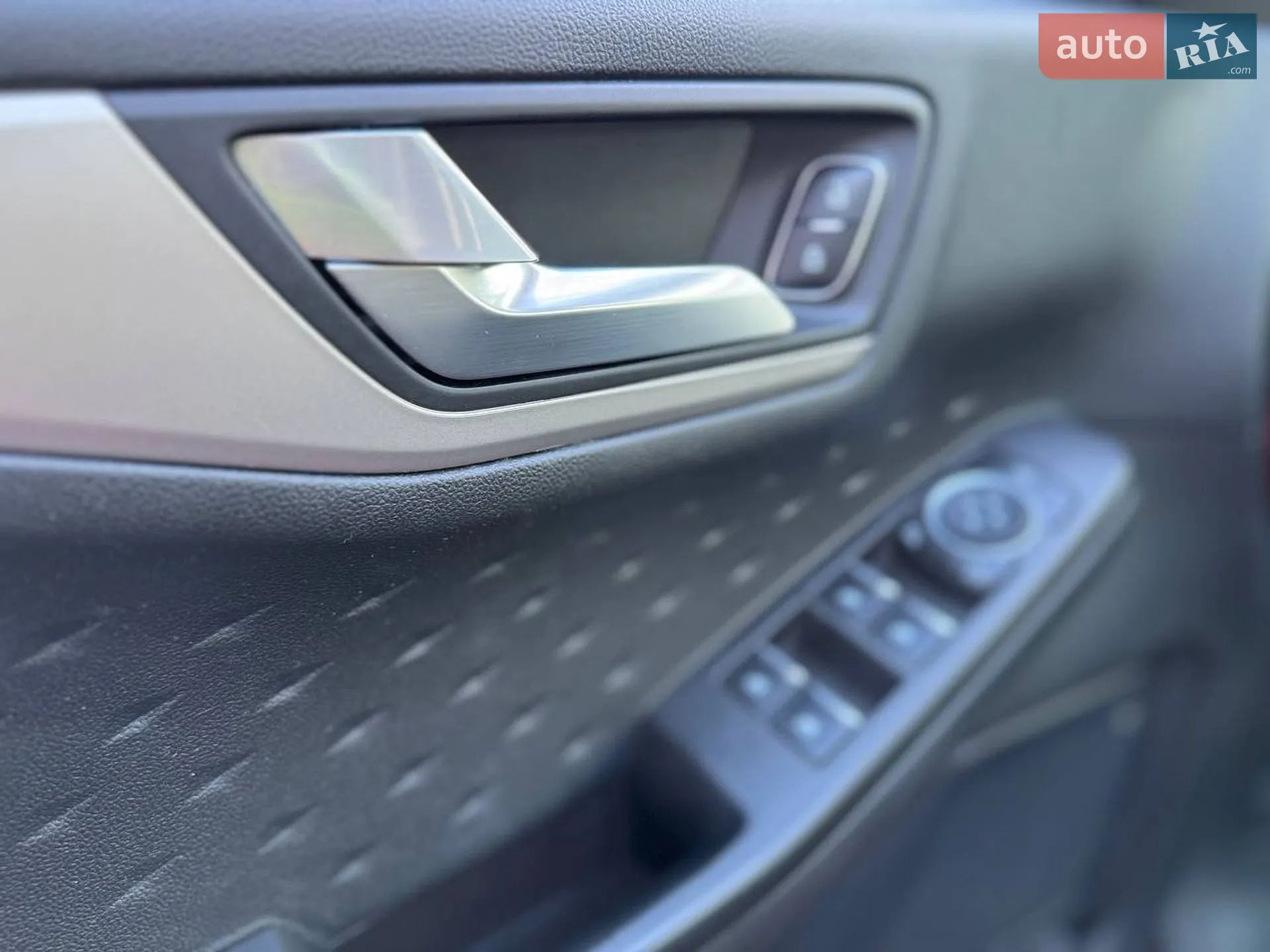 2020 Ford Escape - мініатюра 37
