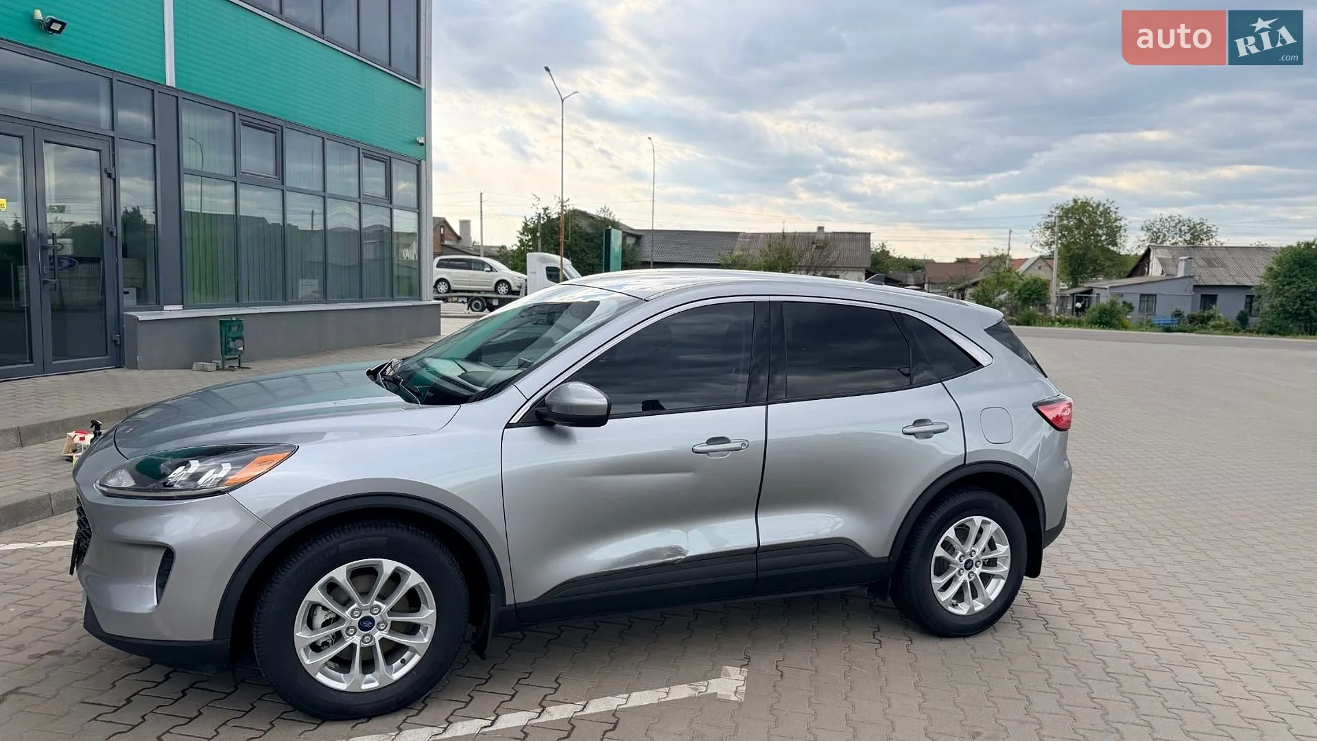 2021 Ford Escape - фото 1
