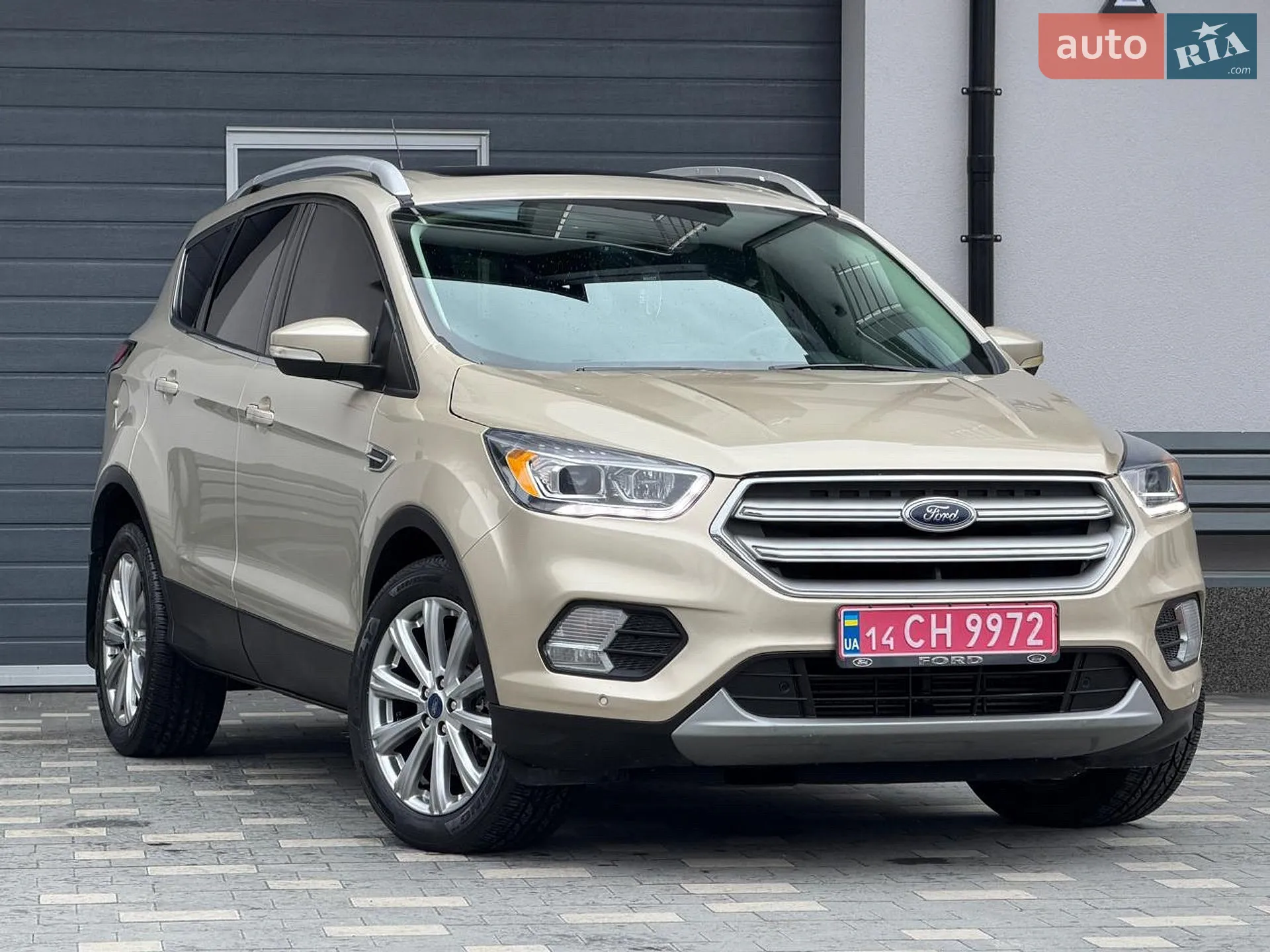 2018 Ford Escape - фото 1