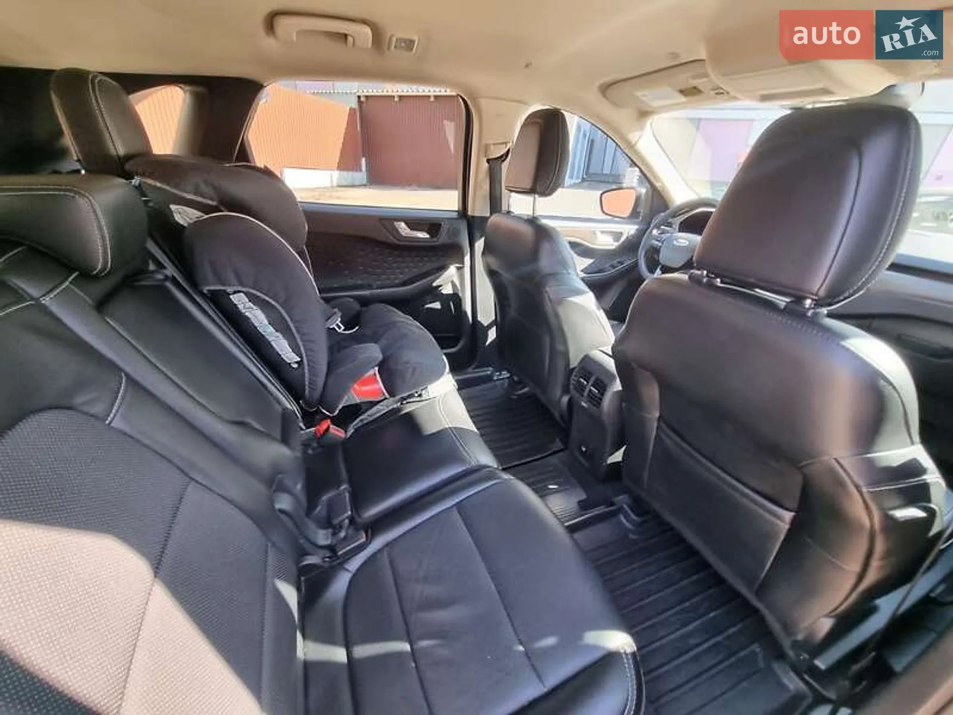 2019 Ford Escape - мініатюра 4
