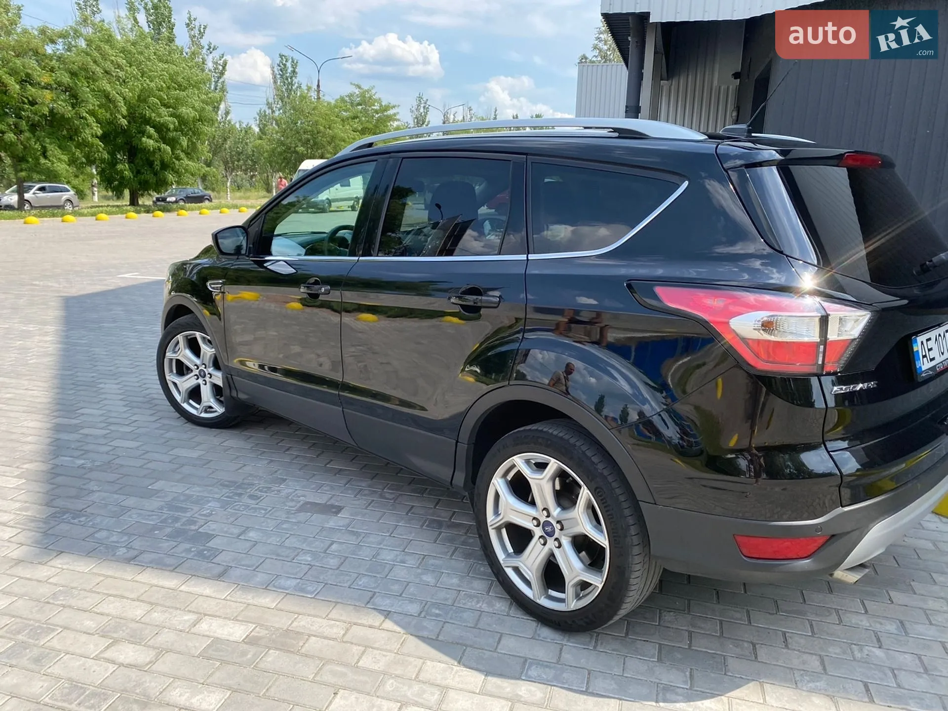 2017 Ford Escape - мініатюра 18