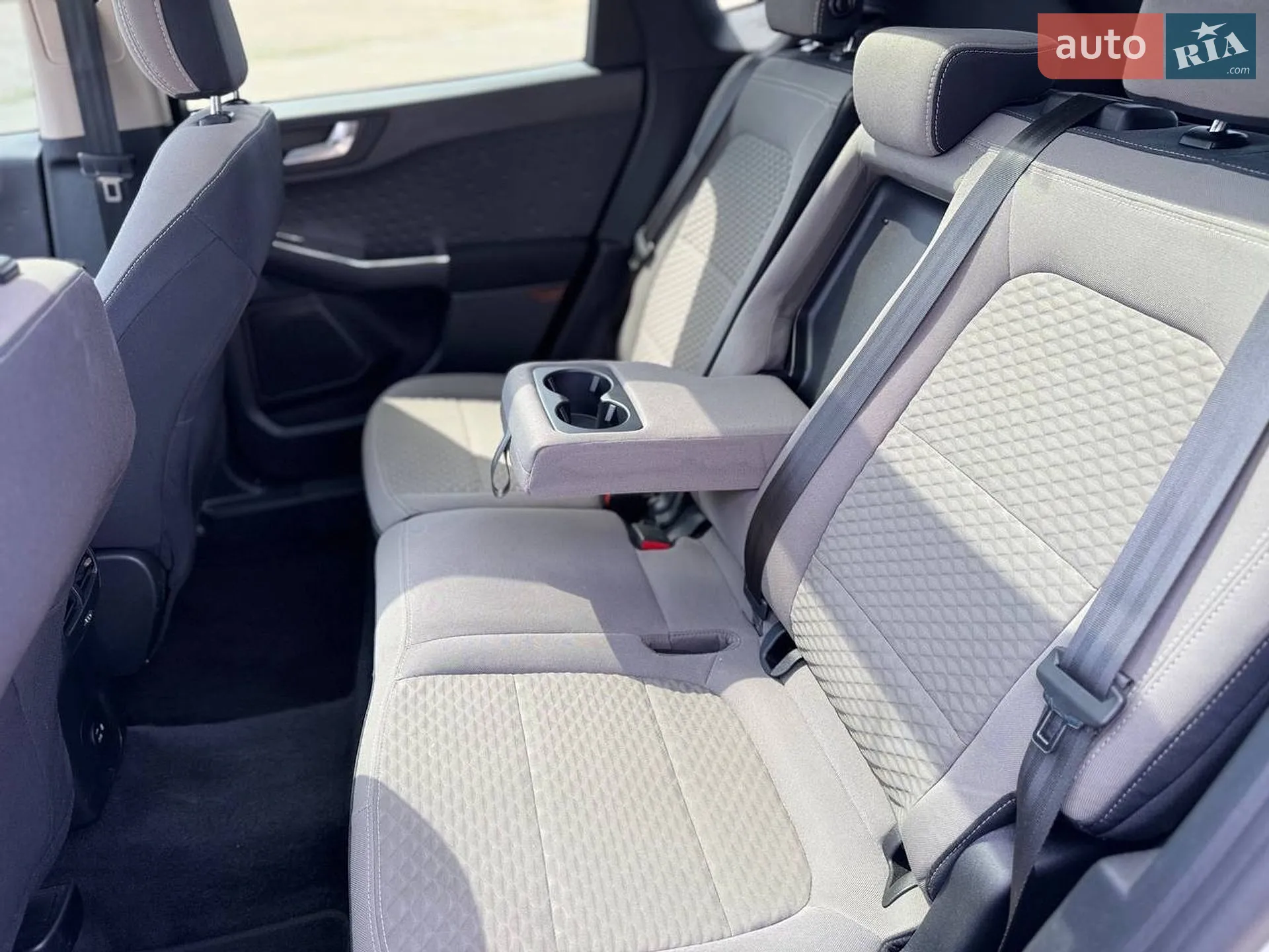 2020 Ford Escape - мініатюра 8
