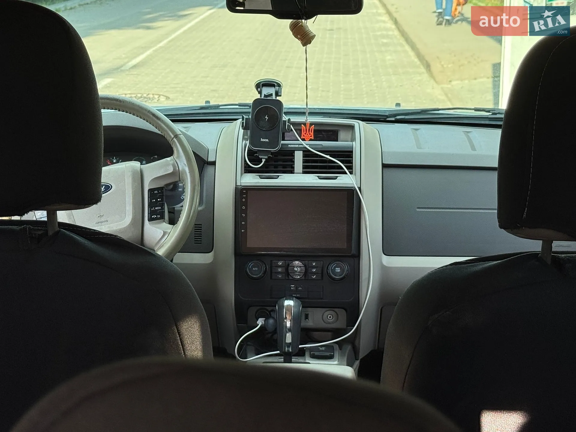 2010 Ford Escape - мініатюра 6