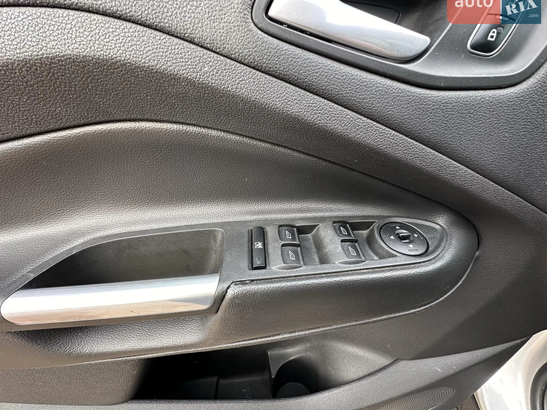 2016 Ford Escape - мініатюра 15