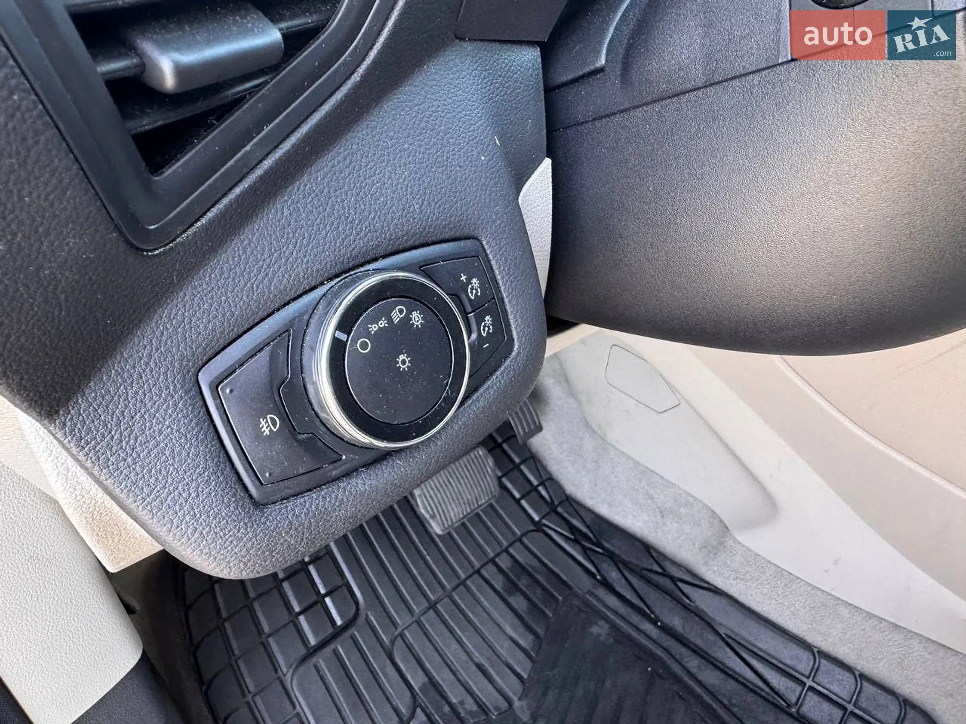 2014 Ford Escape - мініатюра 11