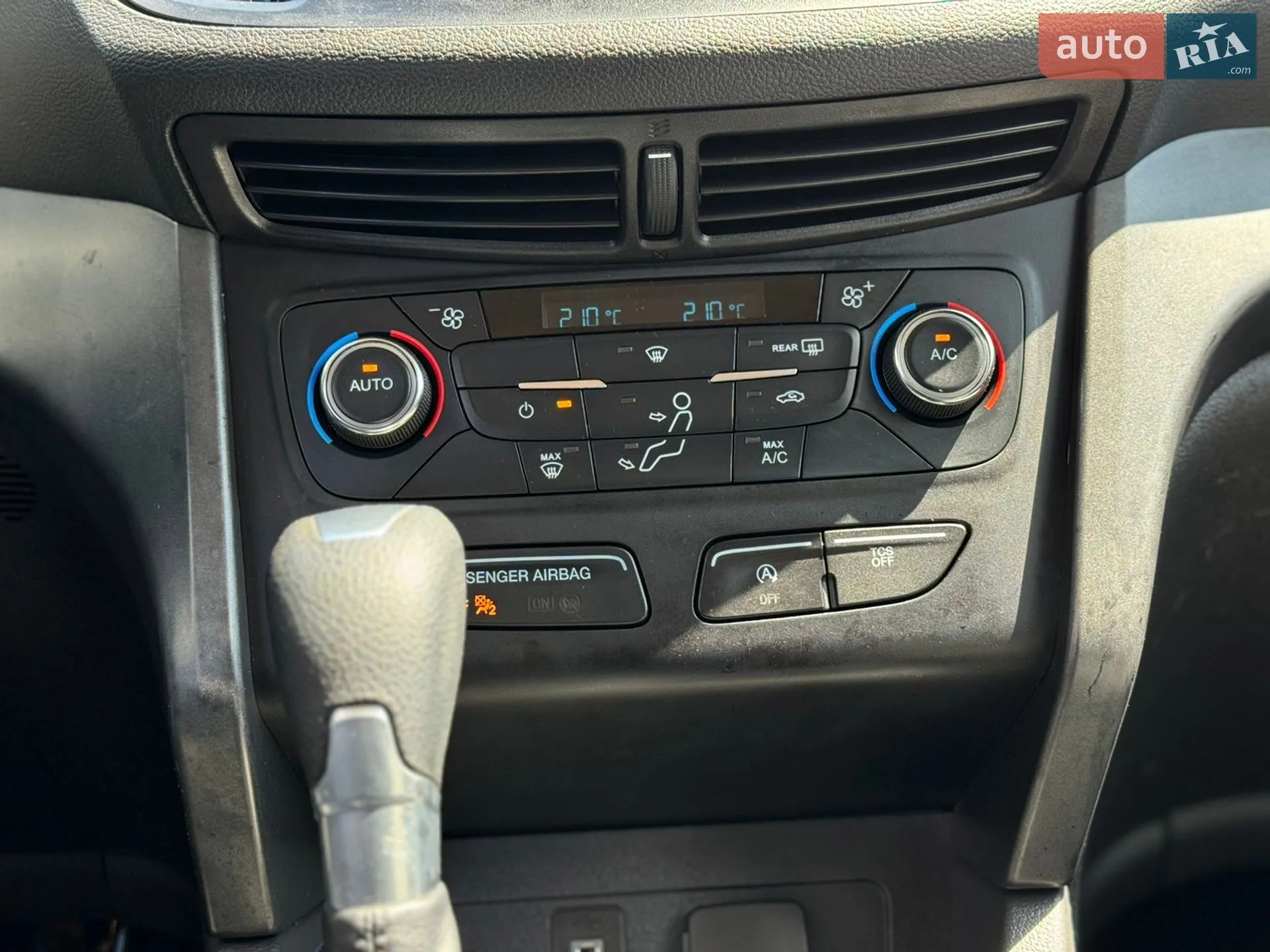 2017 Ford Escape - мініатюра 24