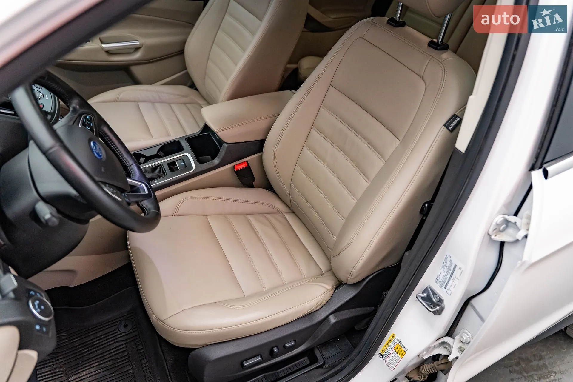 2019 Ford Escape - мініатюра 10
